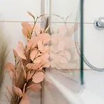 Newly Renovated Sirius Appartement