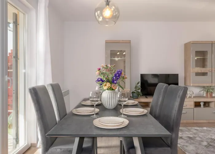 Newly Renovated Sirius * פורץ